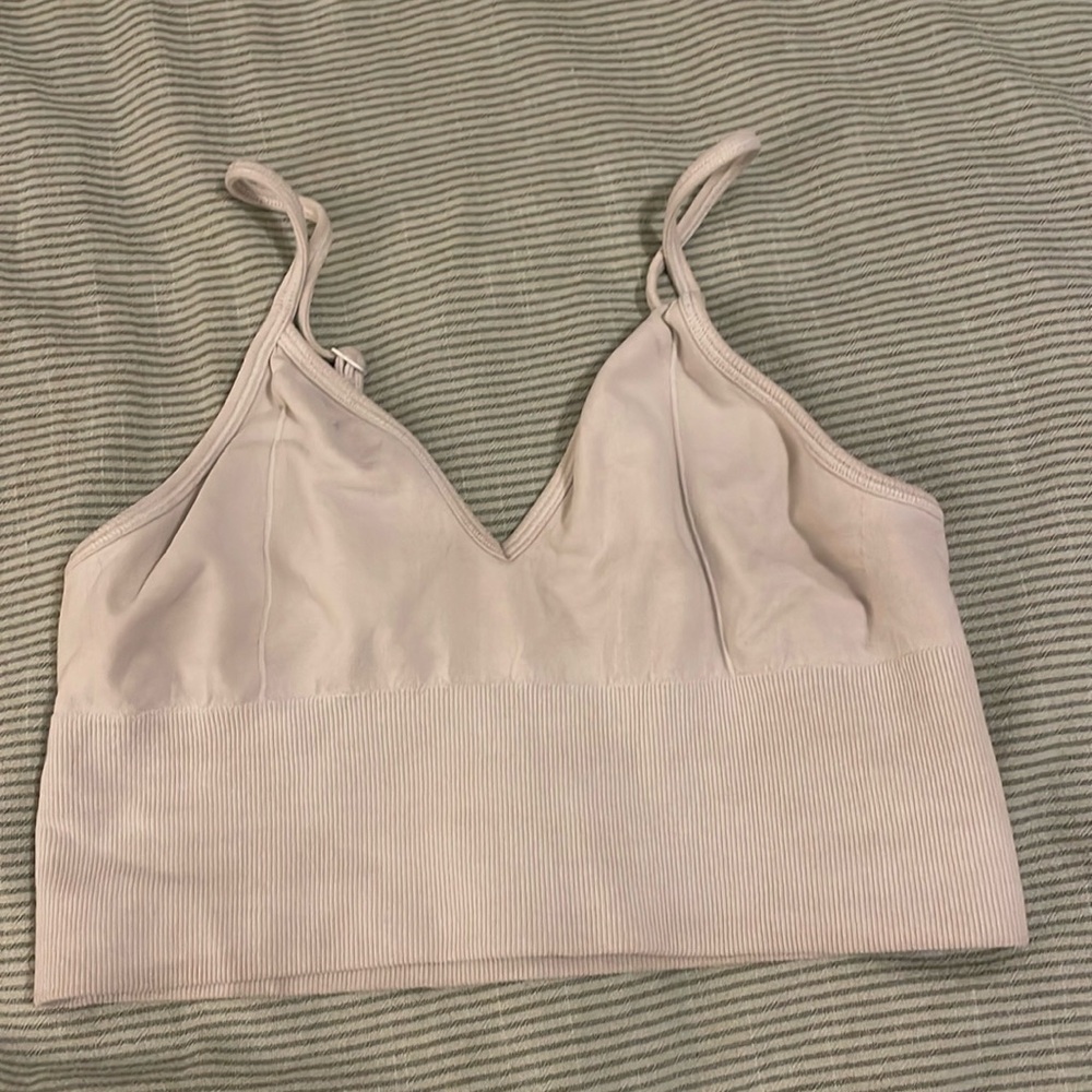 White medium Alo bra top!
